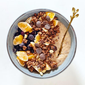 Een lekker warm en goedgevuld ontbijtje! De perfecte start van jouw dag met deze power Oats met vers fruit.